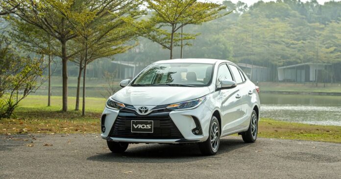 đánh giá xe Toyota Vios 2022