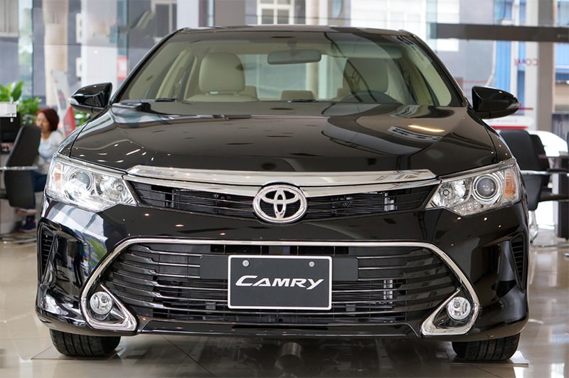 Ngoại thất đầu xe Toyota Camry 2018
