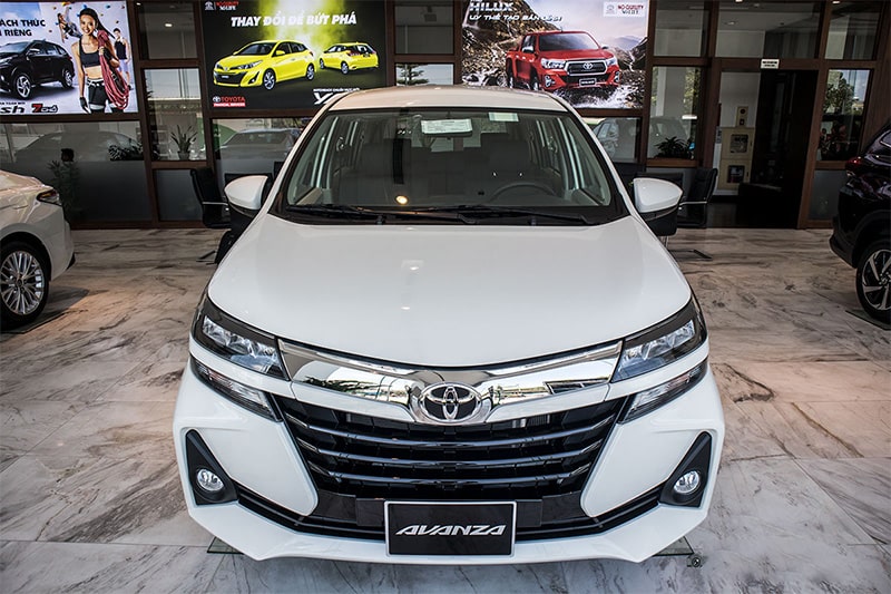 Đánh giá đầu xe Toyota Avanza 2020