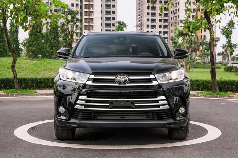 Đánh giá ngoại thất đầu xe Toyota Highlander 2019