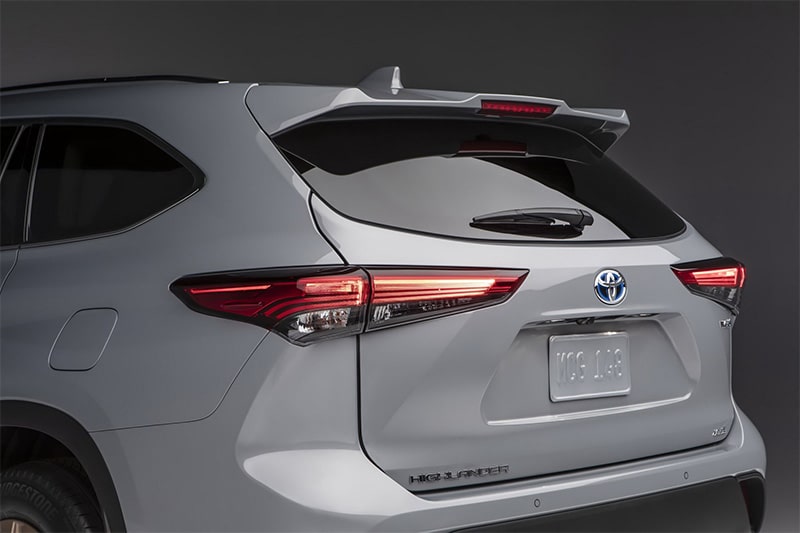 Đánh giá ngoại thất đuôi xe Toyota Highlander 2022
