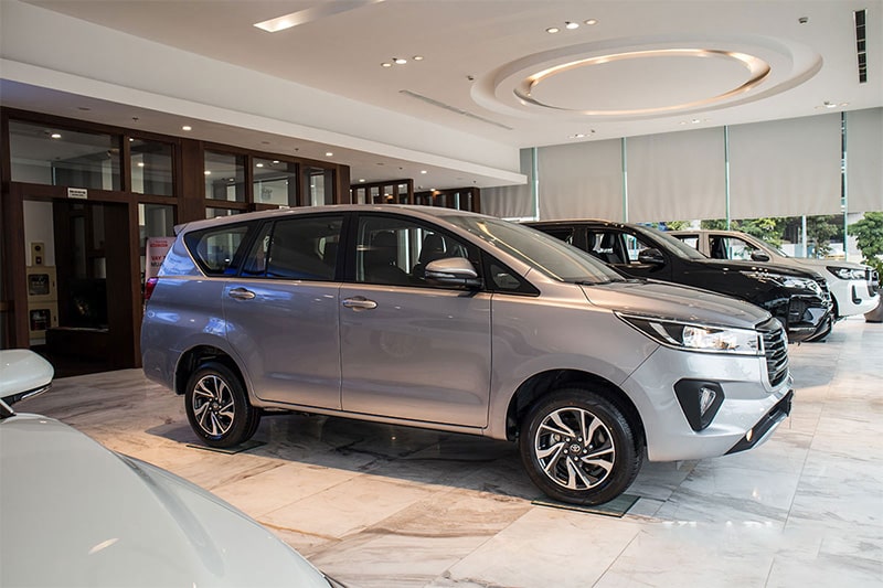 Đánh giá xe ngoại thất thân xe Toyota Innova 2020