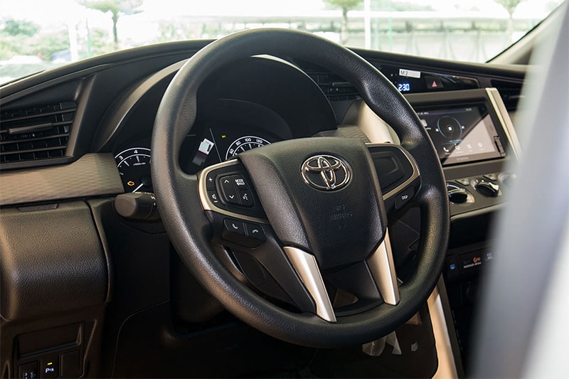 Đánh giá nội thất xe Toyota Innova 2020