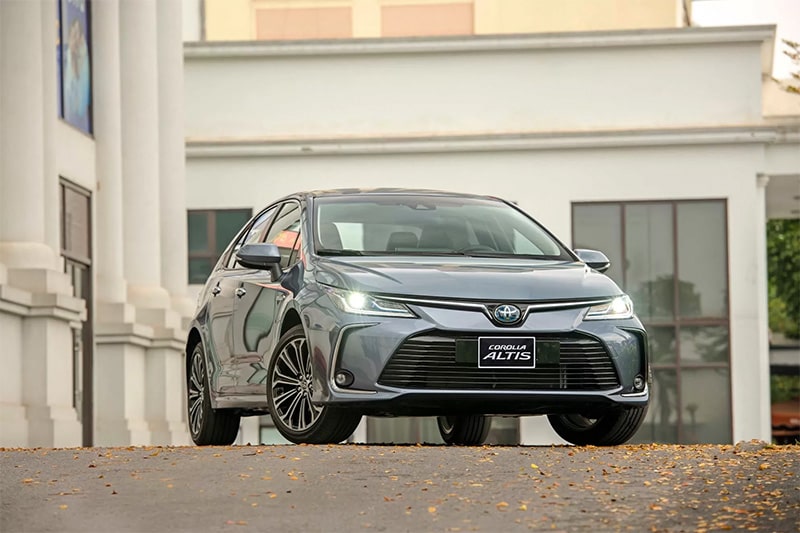 Đánh giá vận hành xe Toyota Corolla Altis 2020