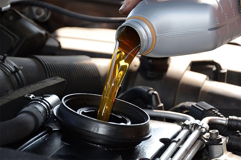 Khi nào cần thay dầu nhớt cho xe Ford Ranger?