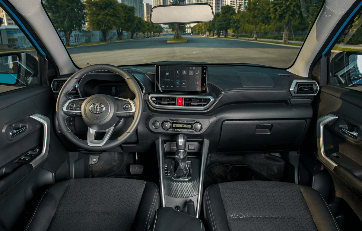 Toyota Raize 2022 được trang bị đầy đủ các tính năng tiện nghi và an toàn
