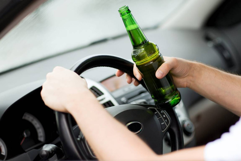 Tuyệt đối không được uống rượu bia khi lái xe