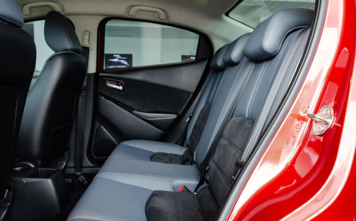  Mazda 2 2021 sở hữu ghế ngồi rộng, sang, tinh tế