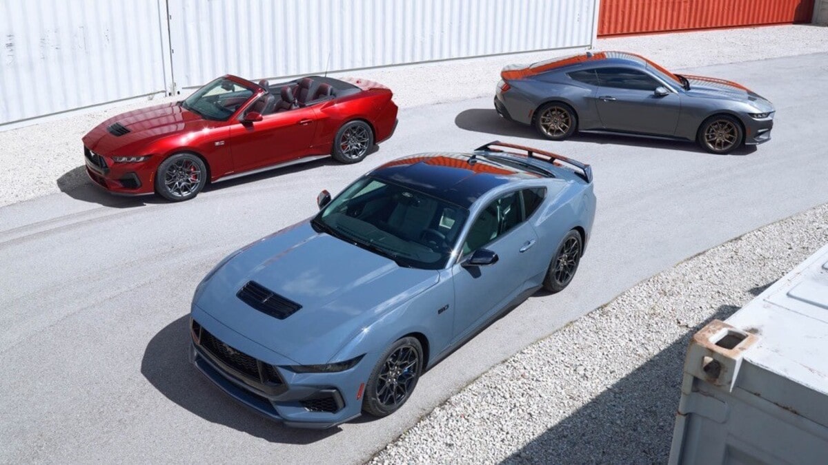 Bảng giá xe Mustang - Các phiên bản đang phân phối