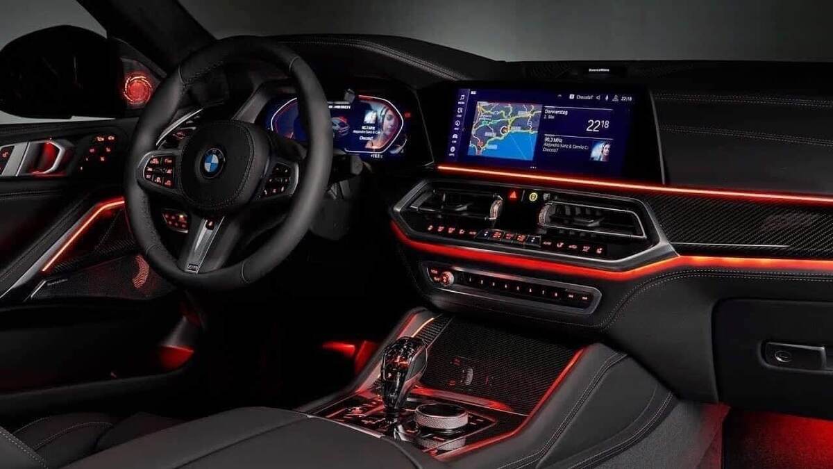 BMW X6 M Sport được trang bị các tính năng tiện nghi và giải trí hiện đại