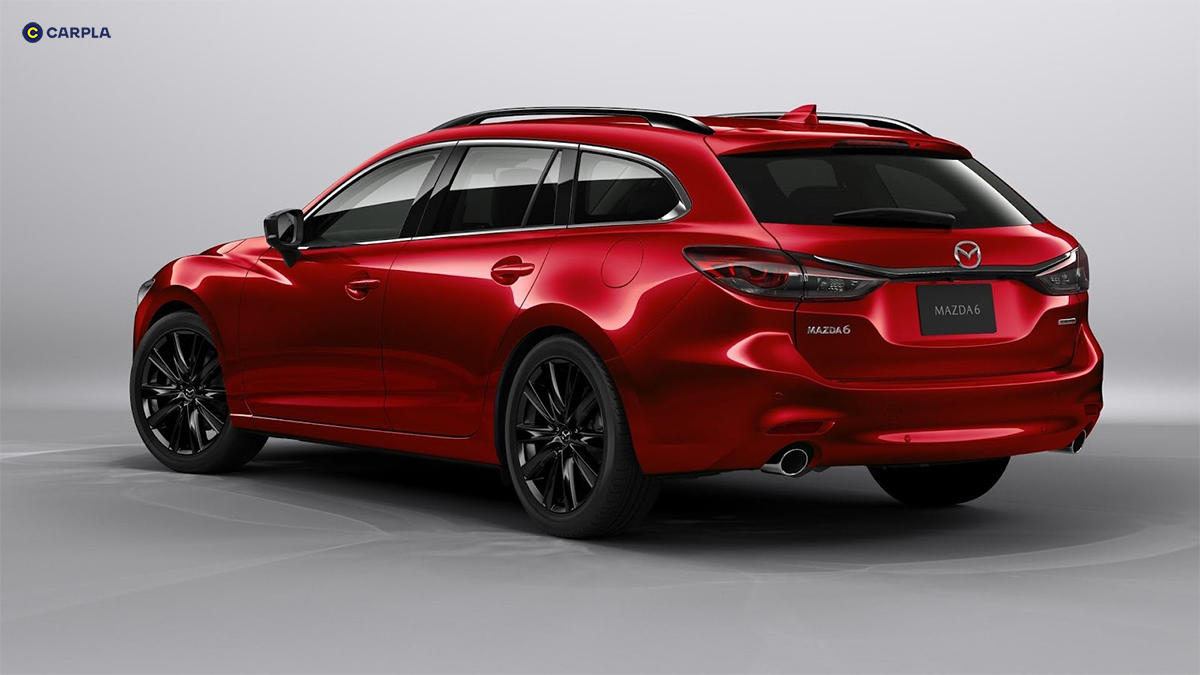 Đuôi xe Mazda 6 2023 phong cách thiết kế tinh tế