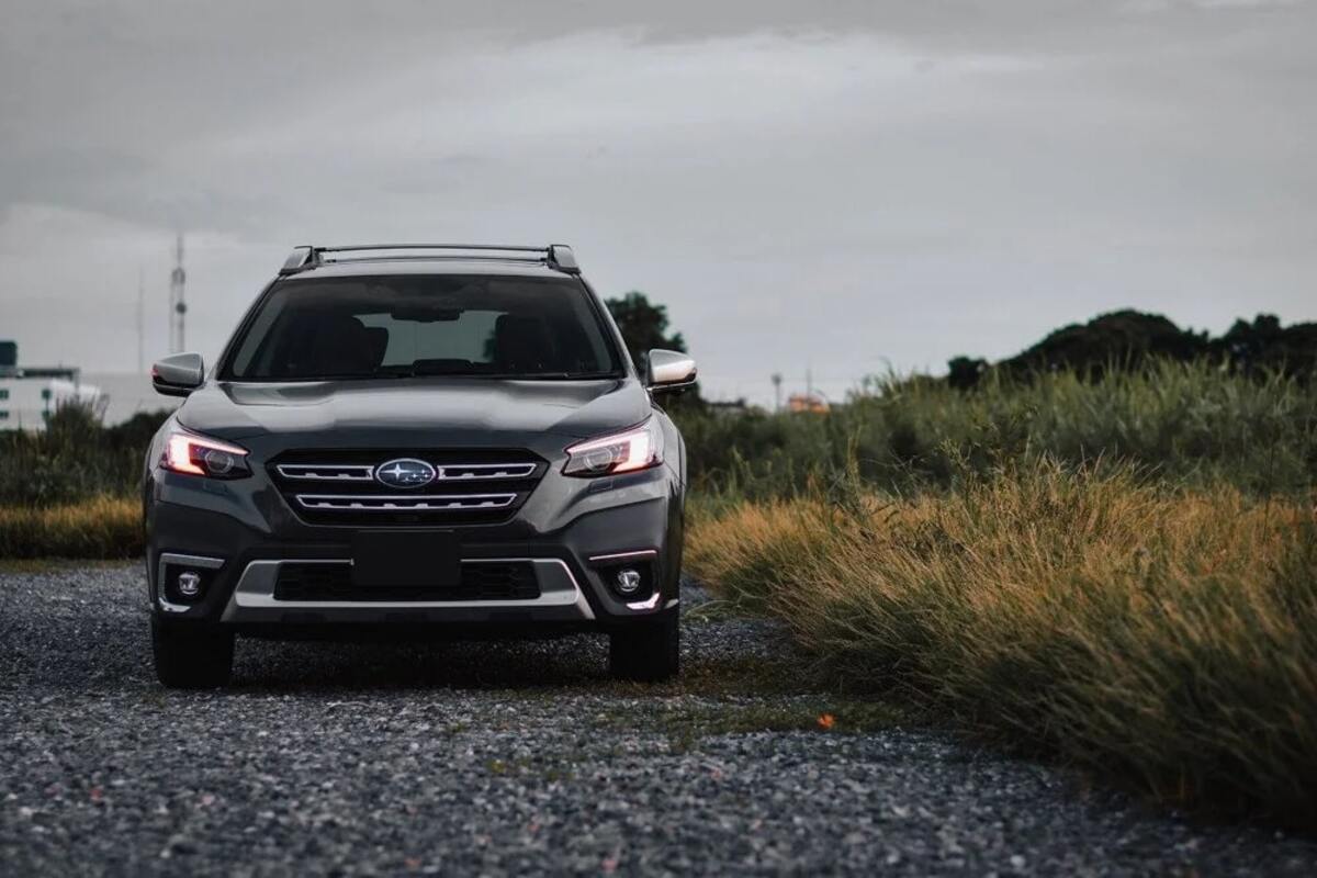 Hệ thống chiếu sáng của Subaru Outback cung cấp tầm quan sát tốt hơn cho người lái