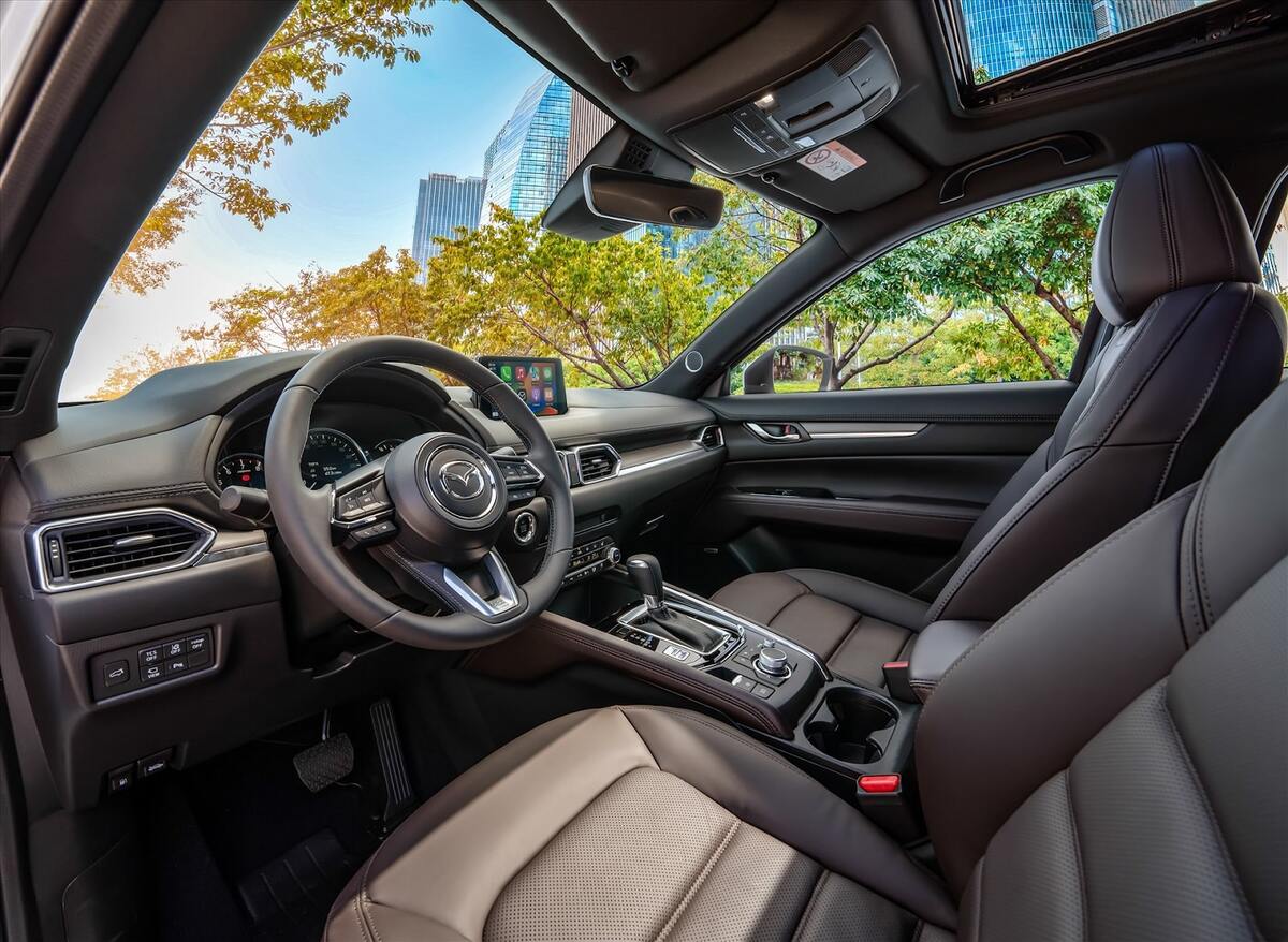 Mazda CX-5 2020 có không gian nội thất rộng rãi và thoải mái