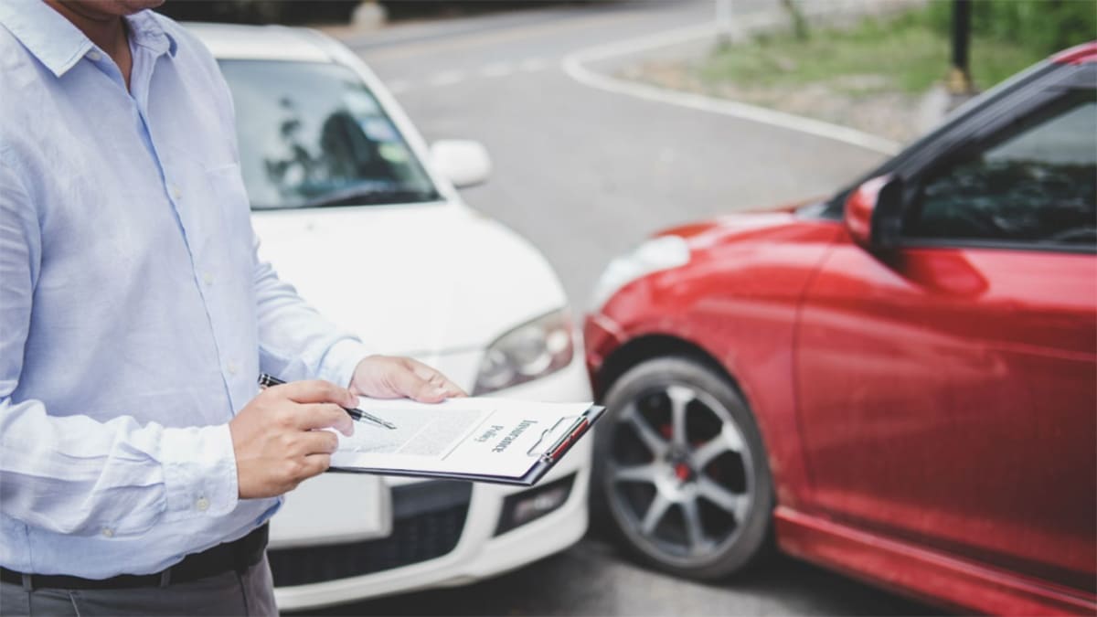 Bảo hiểm tự nguyện ô tô là loại bảo hiểm không bắt buộc chủ xe mua