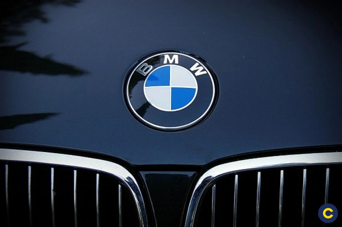 Logo xe hơi hãng BMW sang trọng