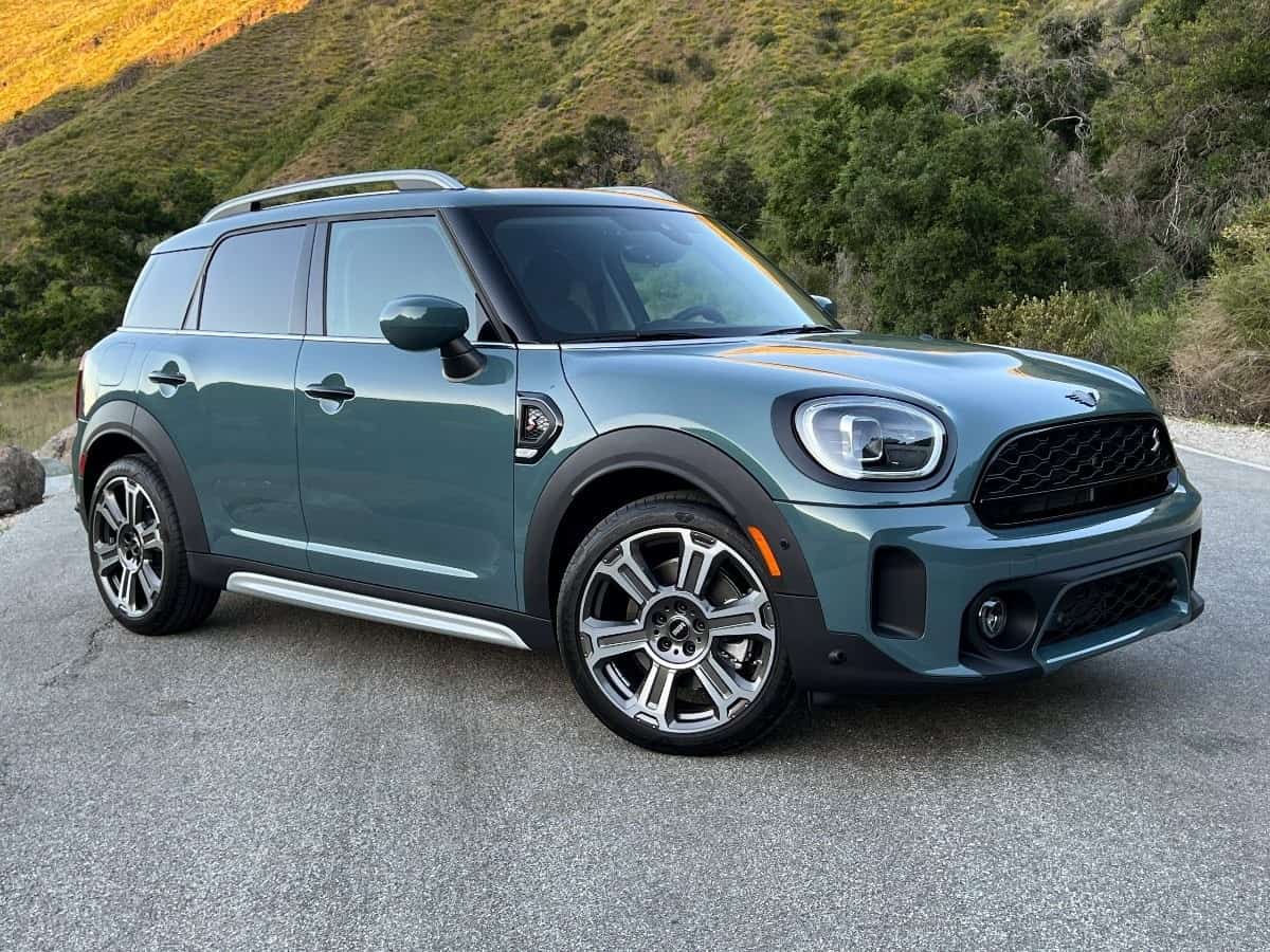 Thân xe Mini Countryman