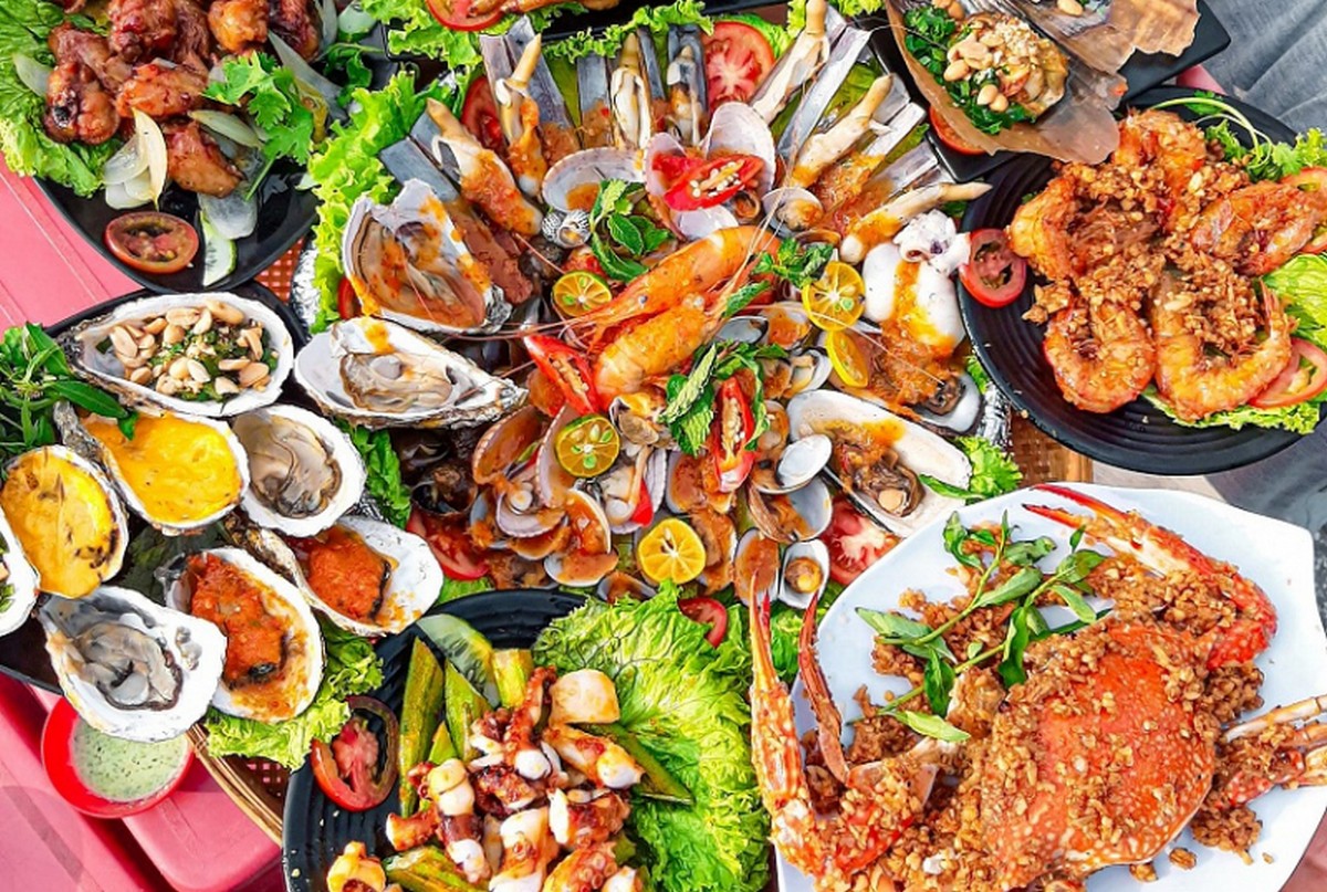 Carpla gợi ý hành trình du lịch đảo Phú Quý với chiếc xe hoàn hảo Ẩm thực là điểm nhấn không thể bỏ qua khi du lịch đảo Phú Quý