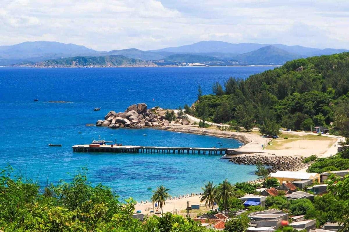 Du lịch Cù Lao Xanh: Điểm đến lý tưởng cho kỳ nghỉ thư giãn và khám phá Bãi biển Cù Lao Xanh