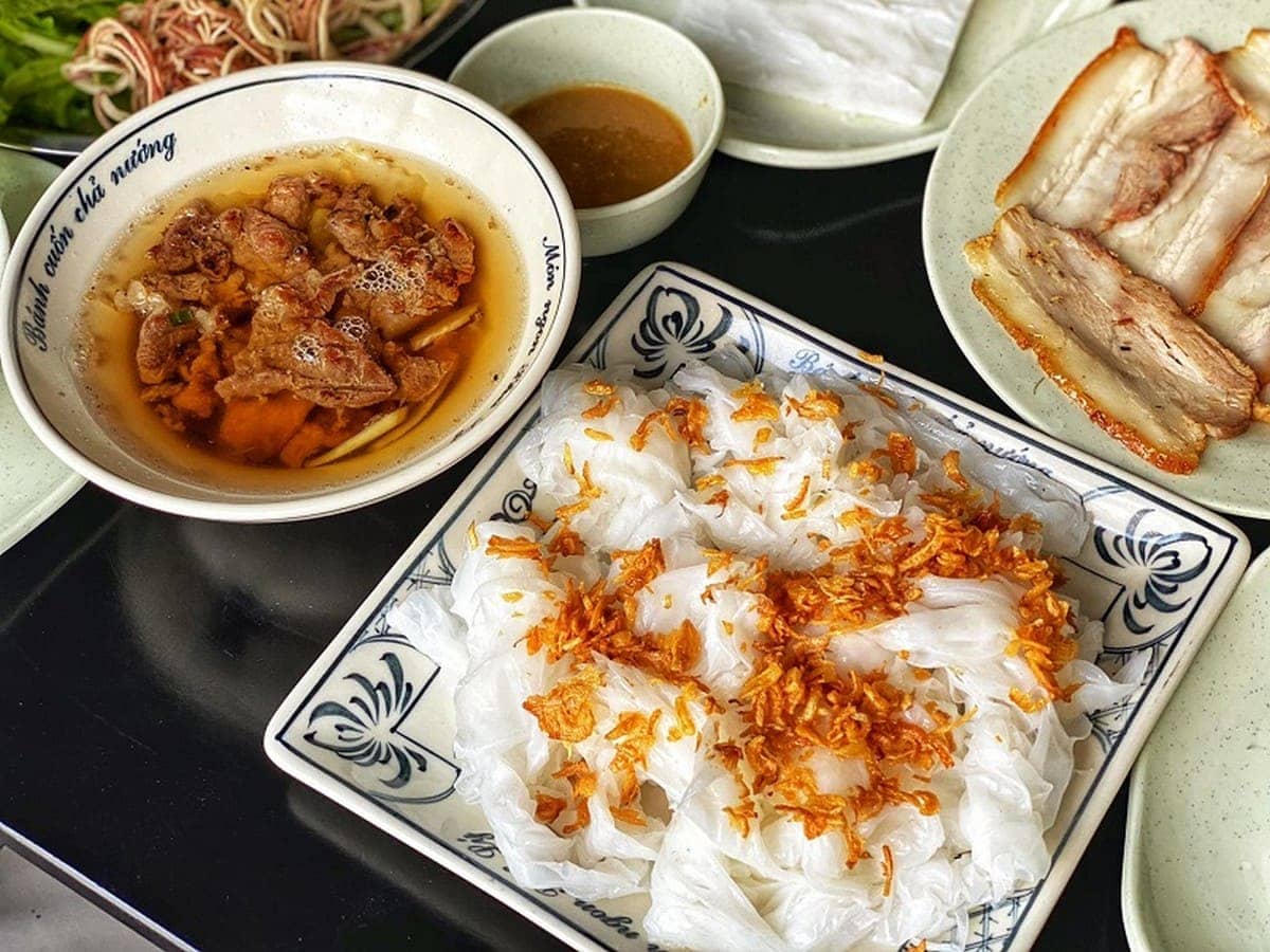 Bánh cuốn chả nướng Phủ Lý