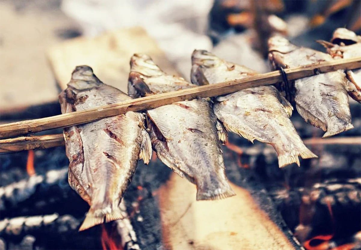 Cá suối nướng Cá suối nướng