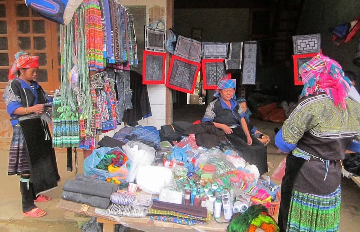 Du lịch Trạm Tấu: Trọn bộ kinh nghiệm ăn – chơi – nghỉ và chuẩn bị phụ kiện cùng Carpla Chợ phiên Trạm Tấu