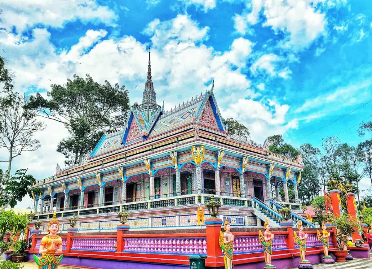 Du lịch Sóc Trăng: Trọn bộ kinh nghiệm ăn chơi – Tham quan – Nghỉ dưỡng từ A đến Z Chùa Chén Kiểu