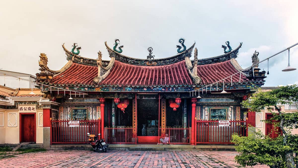 Khám phá du lịch Cần Thơ: Thiên đường sông nước miền Tây Chùa Ông