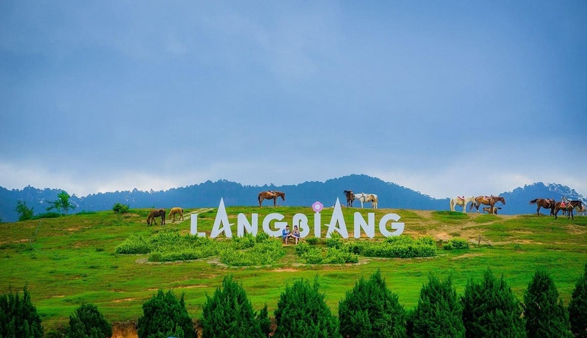 Đỉnh Langbiang