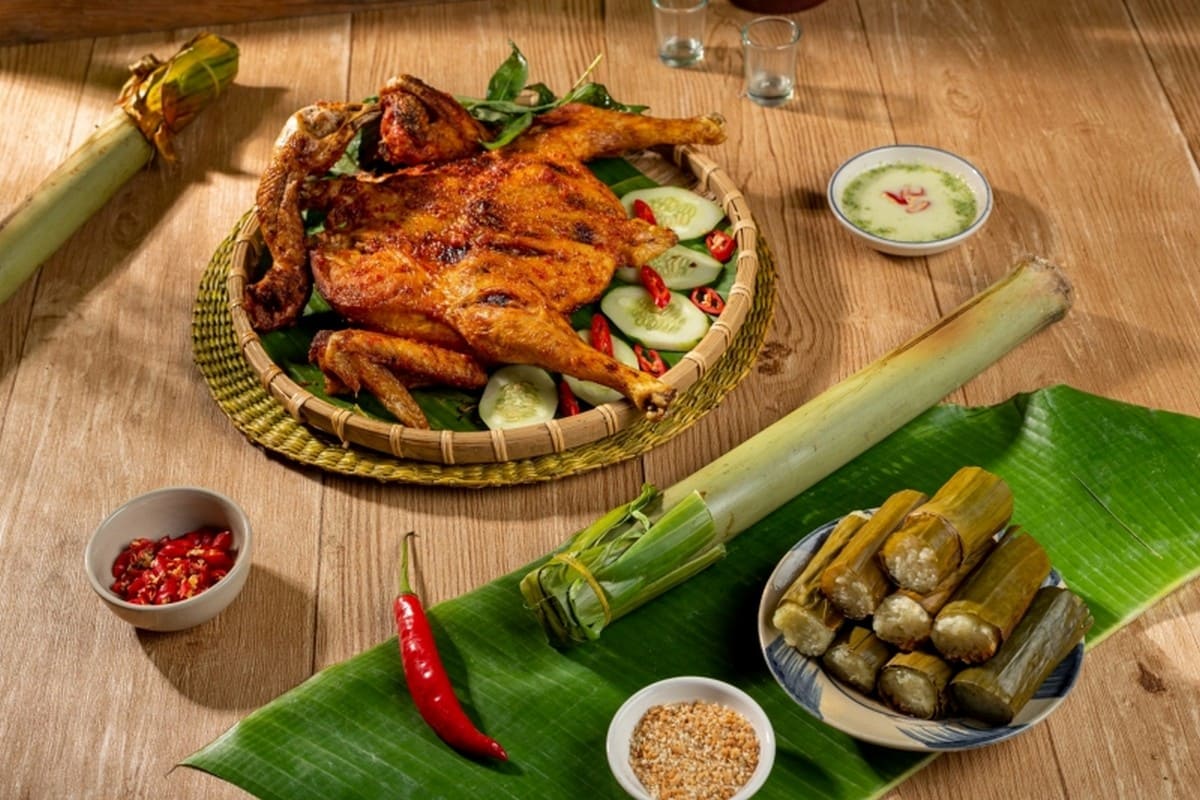 Gà nướng bản địa Gà nướng bản địa