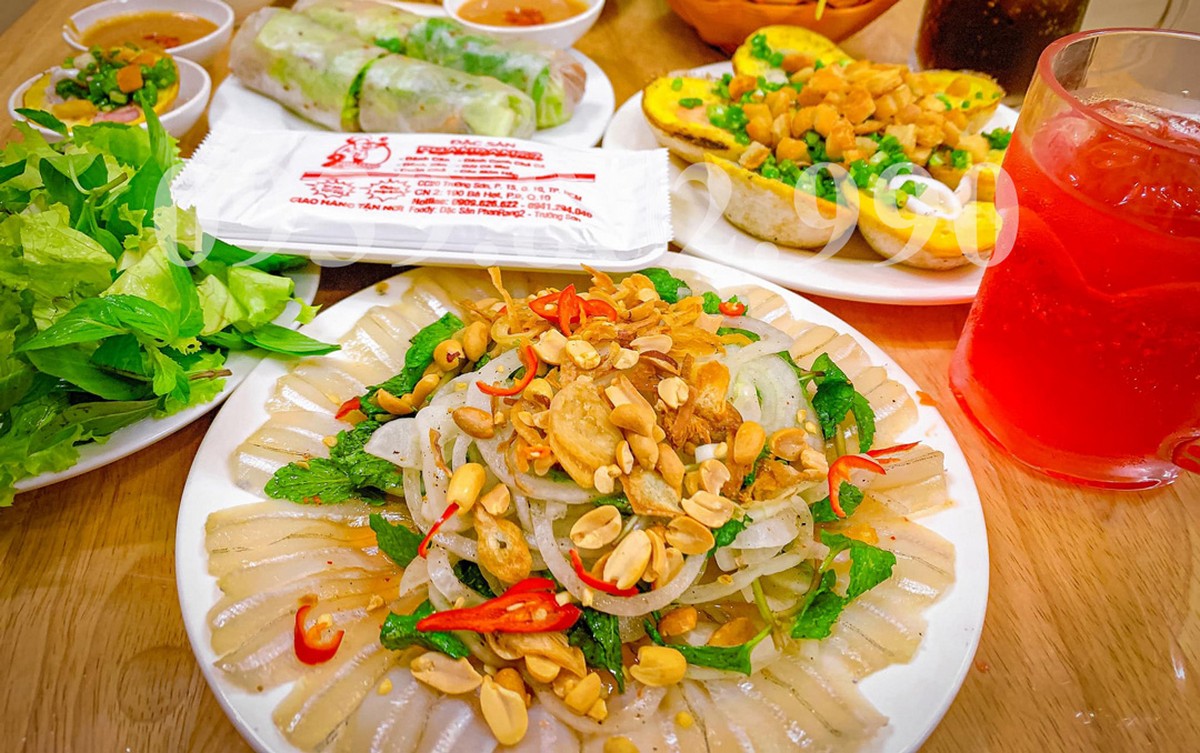 Du lịch Ninh Thuận: Khám phá vùng đất nắng gió cùng Carpla Gỏi cá mai