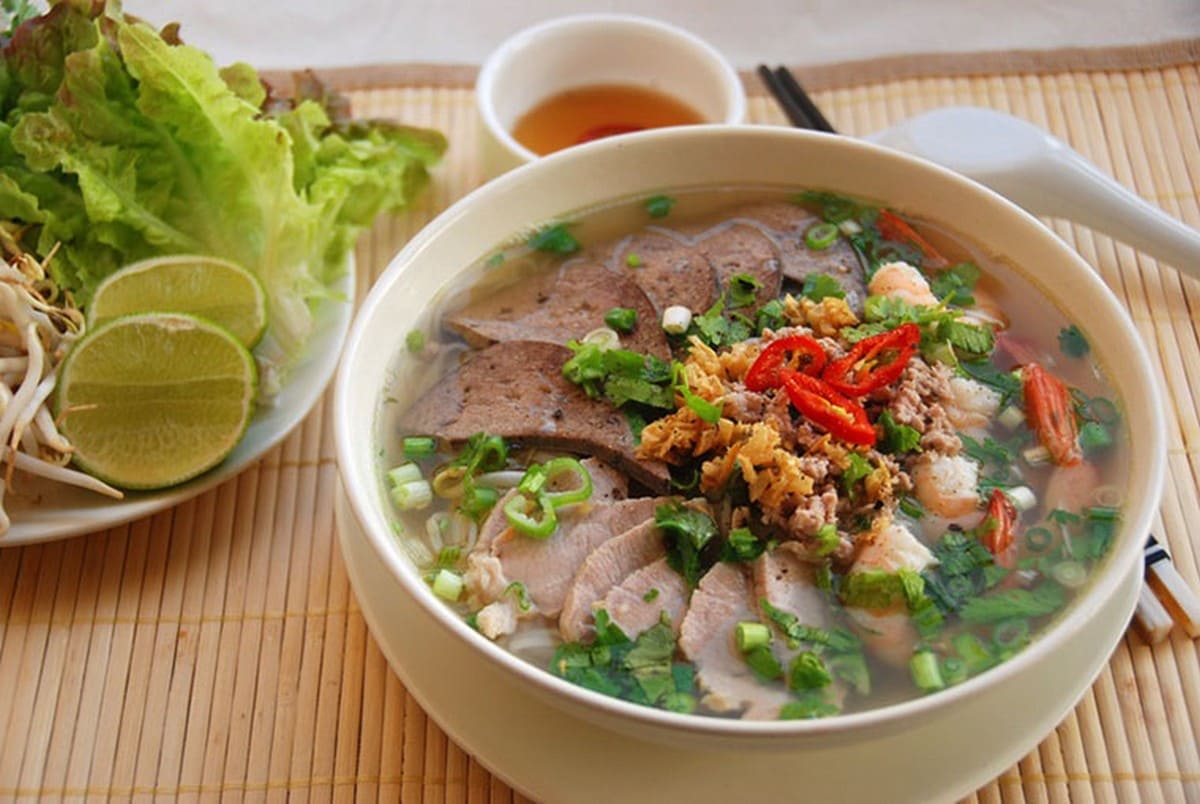 Du Lịch Tiền Giang: Về Miền Tây Nghe Hương Quê Và Vị Ngọt Trái Cây Hủ tiếu Mỹ Tho