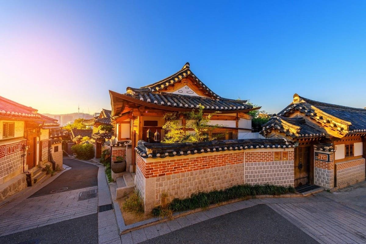 Làng Bukchon Hanok (Seoul) Làng Bukchon Hanok (Seoul)