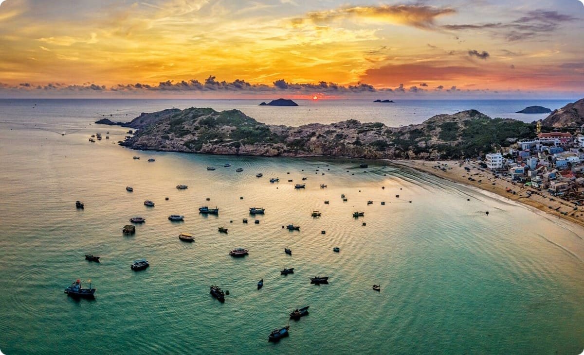 Làng chài Nhơn Lý