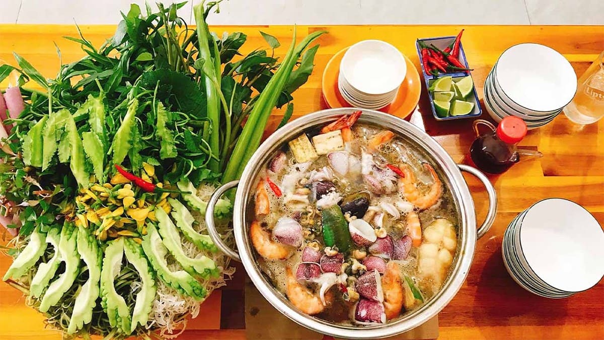 Lẩu mắm cá linh Lẩu mắm cá linh