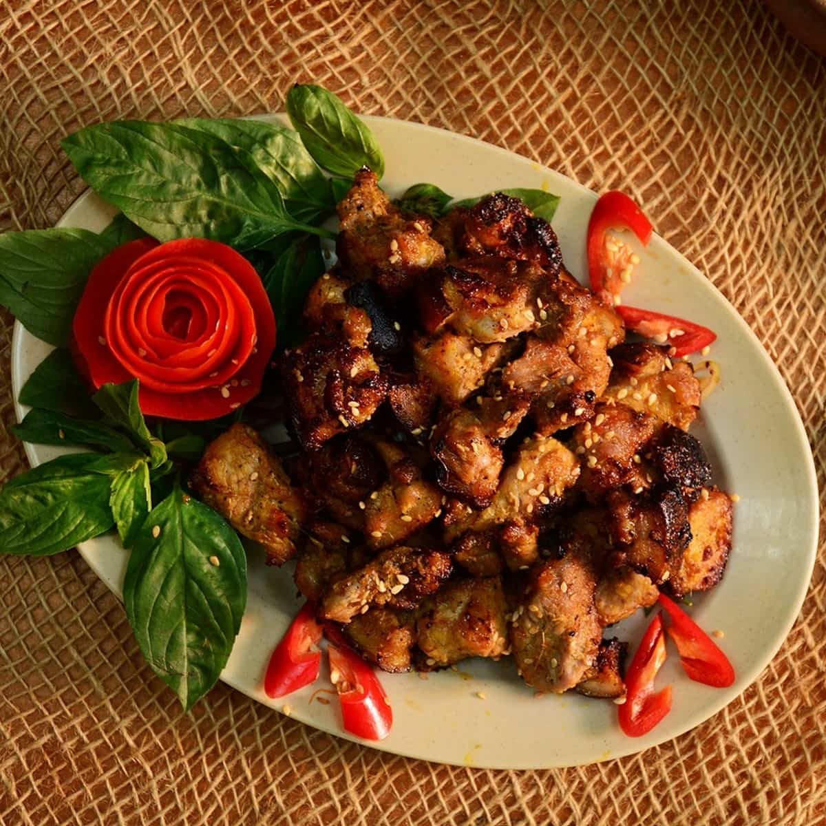 Du lịch Tam Đảo: Khám phá “Đà Lạt miền Bắc” cùng Carpla Lợn mán nướng riềng mẻ: