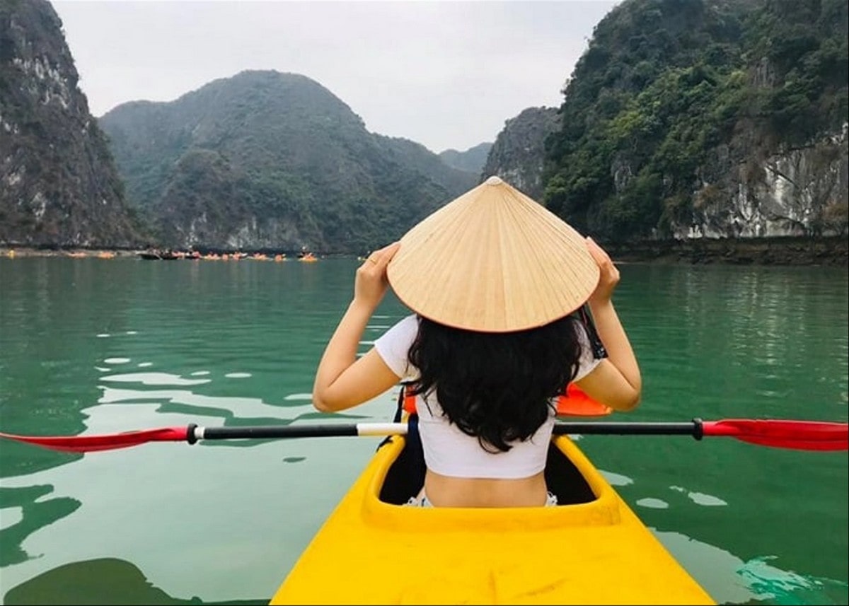 Nên trang bị phụ kiện đầy đủ để có chuyến du lịch Ninh Bình trọn vẹn