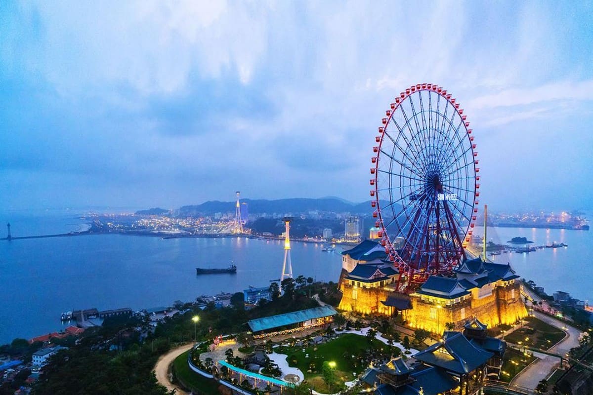 Cẩm Nang Du Lịch Quảng Ninh Từ A-Z & Chuẩn Bị Hành Trang Với Carpla Sun World Hạ Long