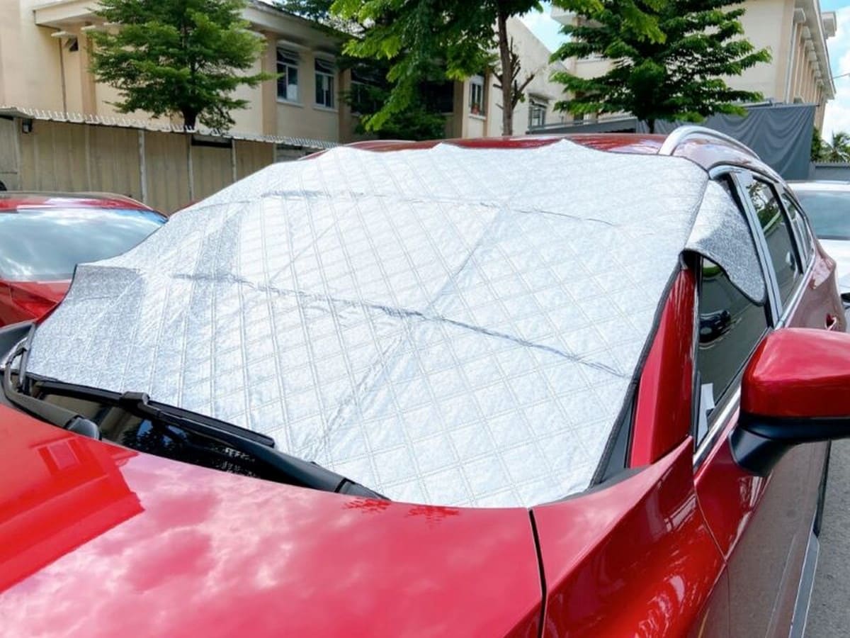 Carpla gợi ý hành trình du lịch Bình Phước với bộ phụ kiện xe hơi hoàn hảo Tấm che nắng kính lái ô tô khi đi du lịch tự lái