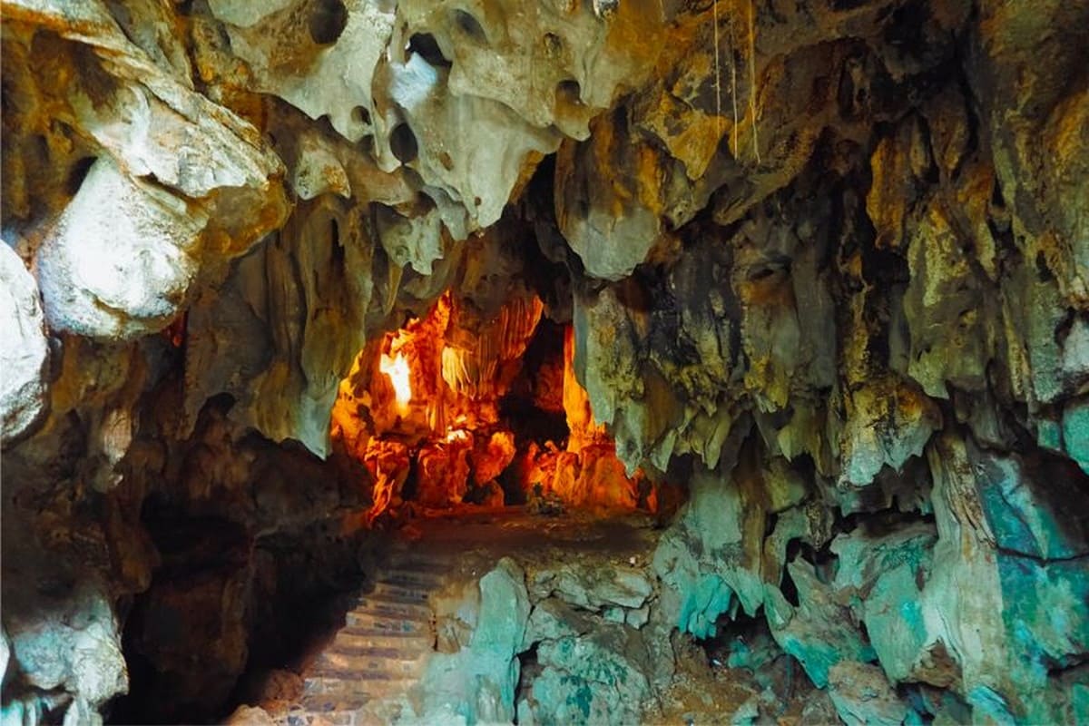 Thạch Động Thạch Động