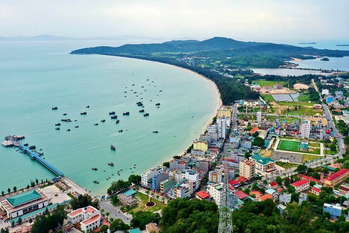 Tháng 4-6 là thời điểm đẹp nhất để đi du lịch Cô Tô