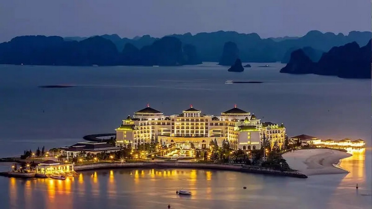 Cẩm Nang Du Lịch Quảng Ninh Từ A-Z & Chuẩn Bị Hành Trang Với Carpla Top những resort cao cấp tại Hạ Long - Quảng Ninh
