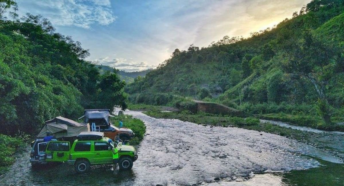 Carpla gợi ý hành trình du lịch Phú Thọ với chiếc xe hoàn hảo Trekking tại Vườn Quốc Gia Xuân Sơn