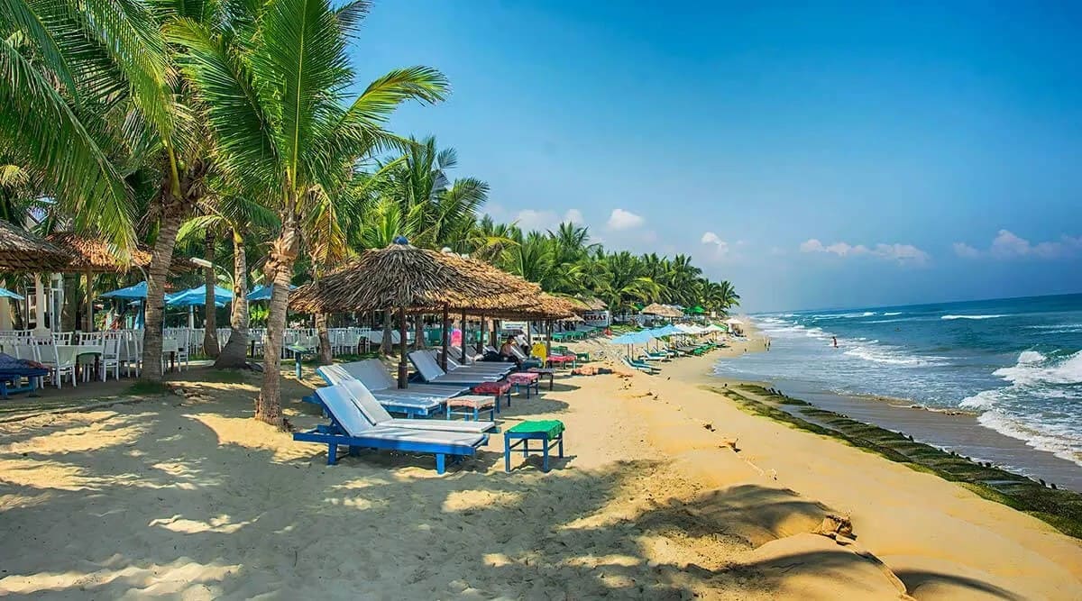 Khám Phá Du Lịch Quảng Nam Và Chuẩn Bị Hành Trang Hoàn Hảo Với Phụ Kiện Carpla Bãi biển Cửa Đại