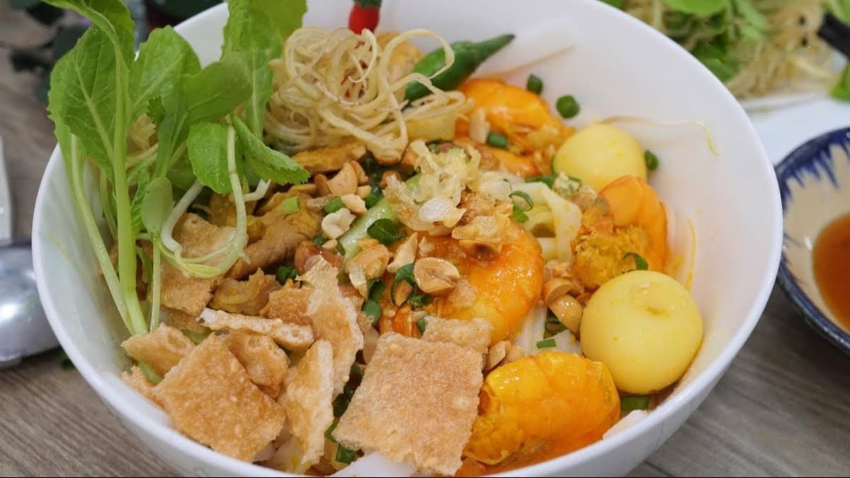 Khám Phá Du Lịch Quảng Nam Và Chuẩn Bị Hành Trang Hoàn Hảo Với Phụ Kiện Carpla Mì Quảng
