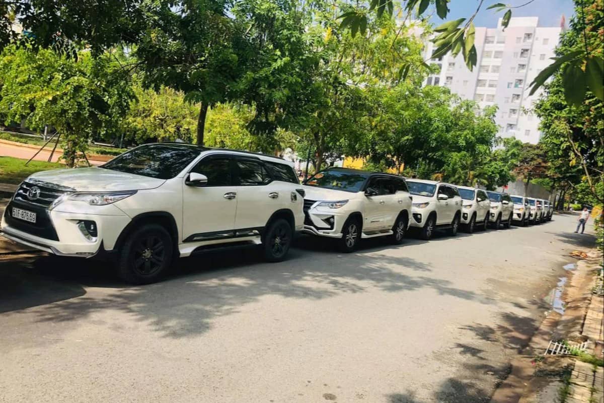 Dễ dàng thuê xe tự lái Dĩ An – Linh hoạt mọi hành trình Kinh nghiệm chọn đơn vị thuê xe tự lái Dĩ An