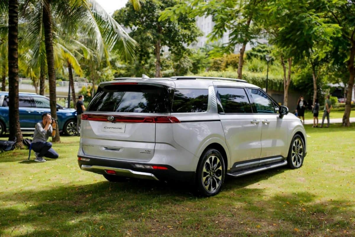 Kinh nghiệm và gợi ý 3 địa chỉ cho thuê xe tự lái Bình Dương Nên kiểm tra chất lượng xe