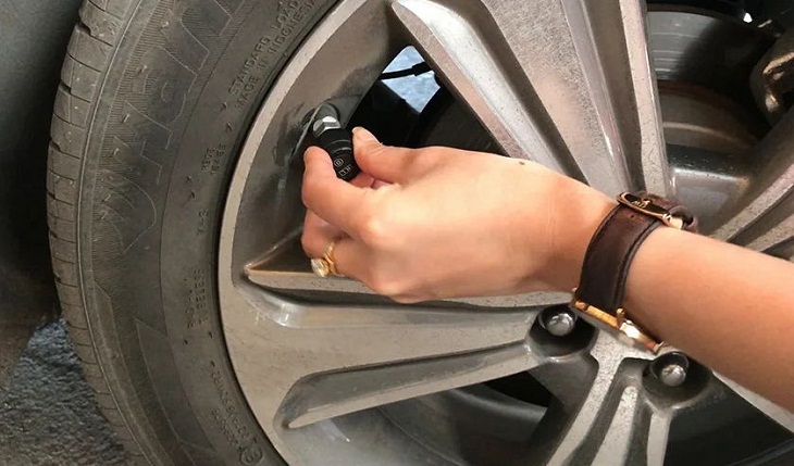 Chuẩn bị dụng cụ lắp đặt