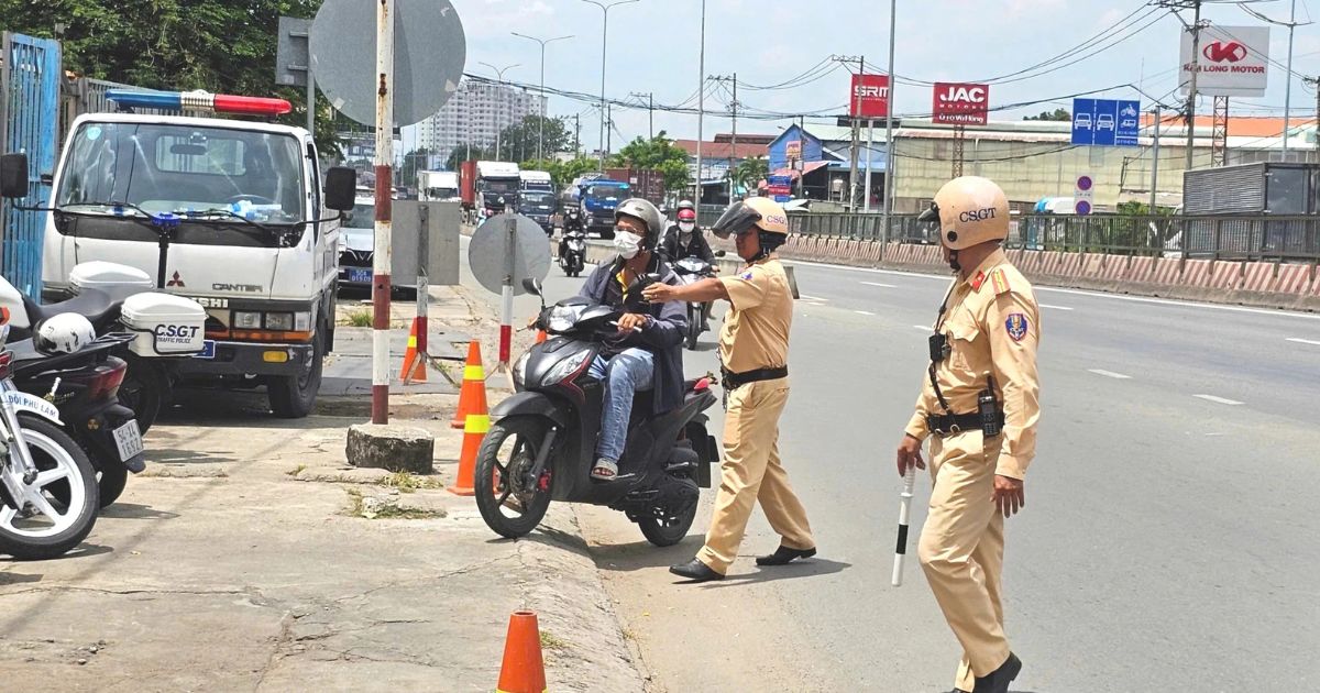 Bắn tốc độ phạt bao nhiêu