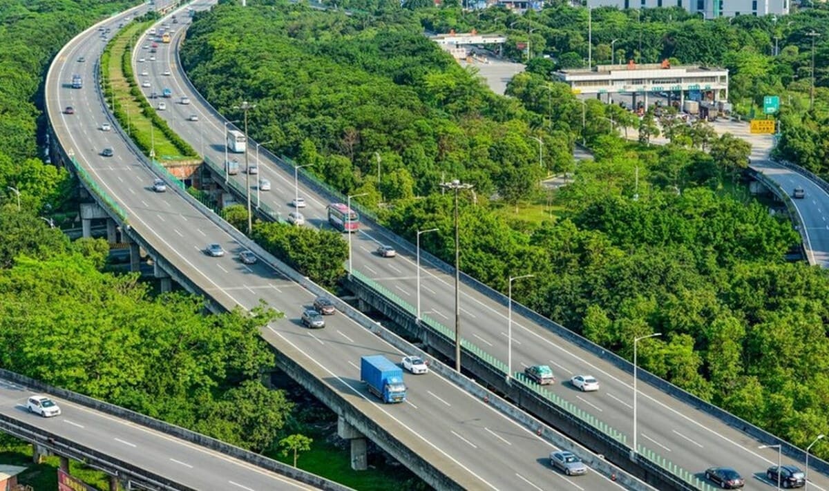 Cao tốc Hậu Giang Cà Mau bao nhiêu km?