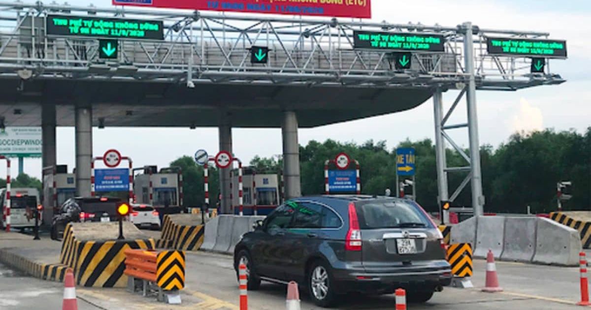 Chậm nộp phí đường bộ có bị phạt không